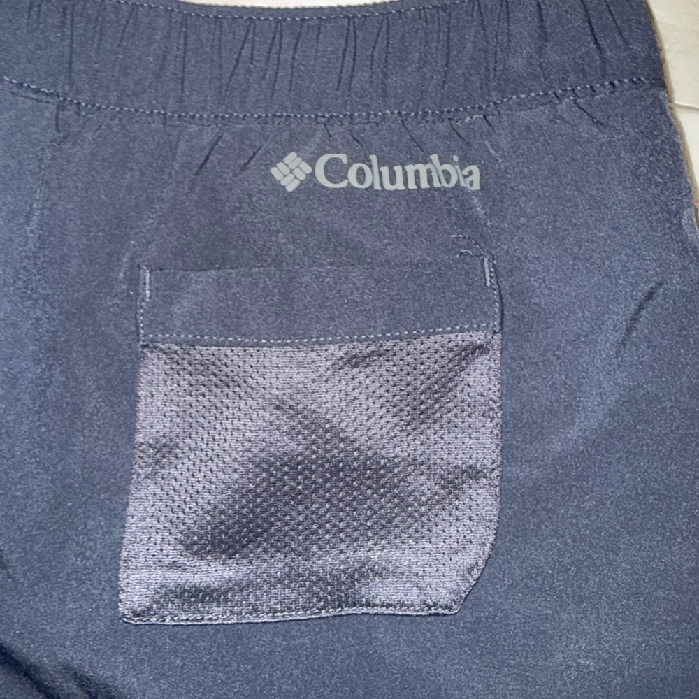 Columbia Women’s Blue Elastic Waist Hike Activewear Shorts Size L - Picture 3 of 5